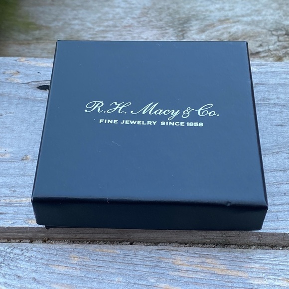 NWT NIB STERLING SILVER SAPPHIRE “HEART OF GOLD” CROWN NECKLACE - Picture 7 of 8